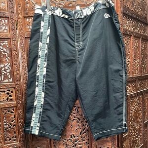 Xhilaration Black Board Shorts Quick-Drying Swimwear